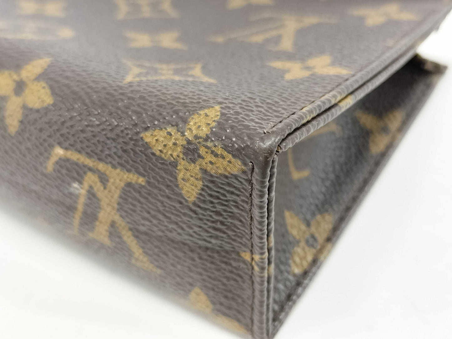 LOUIS VUITTON Monogram Posh Toilette 15 M47546 Pouch