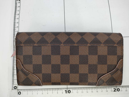 LOUIS VUITTON Damier Portefeuille Caesar Name Wallet