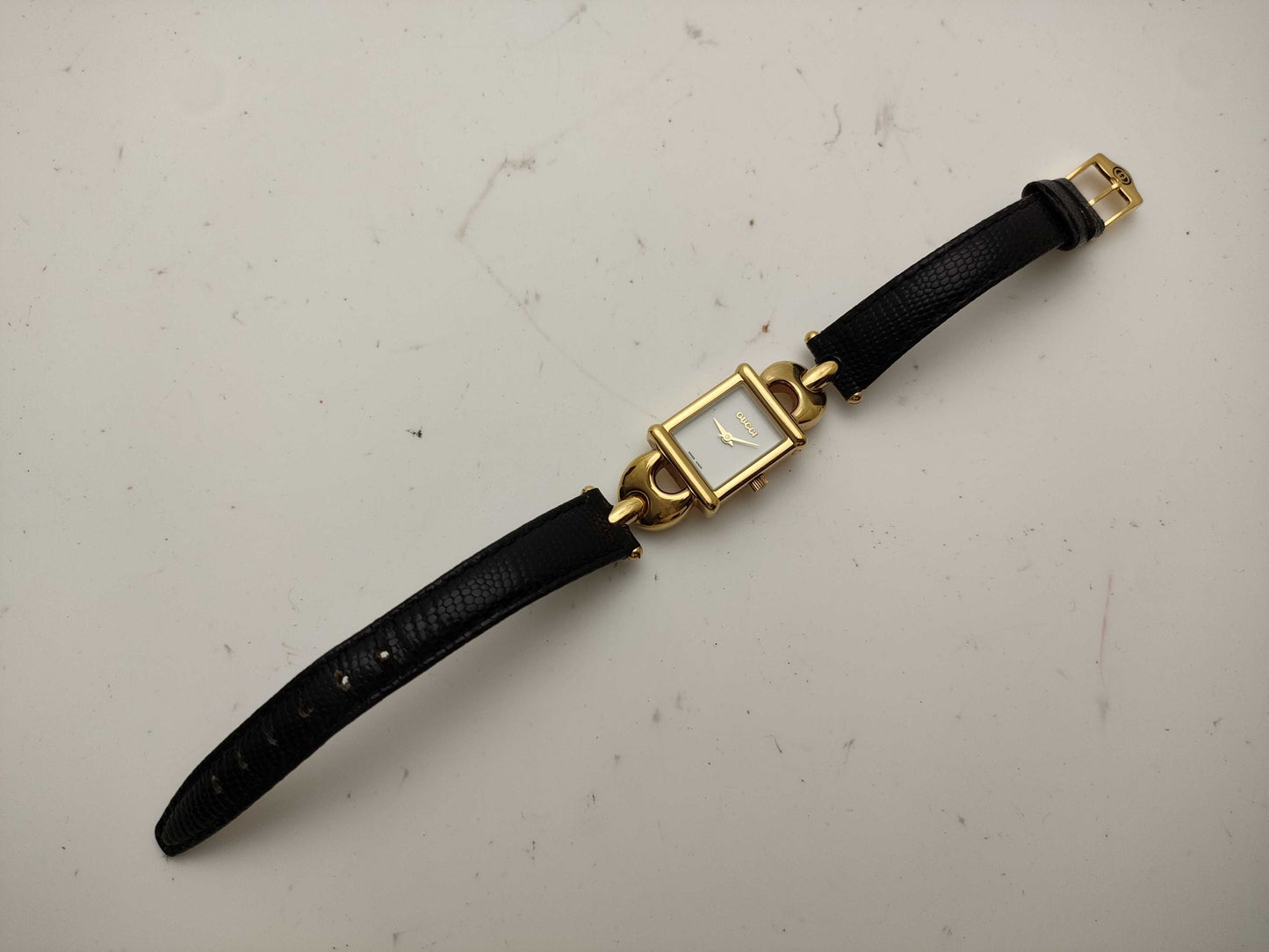 GUCCI 1800L dead battery women's watch