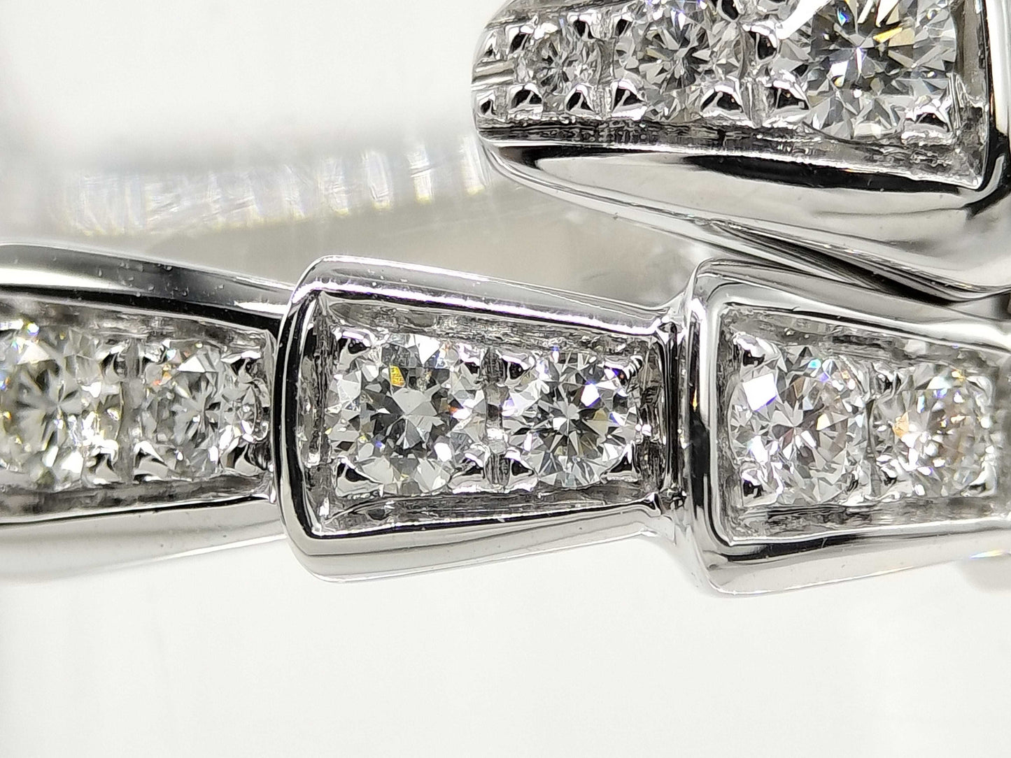 BVLGARI Serpenti Viper S Full Diamond WG Au750 5.8g Ring