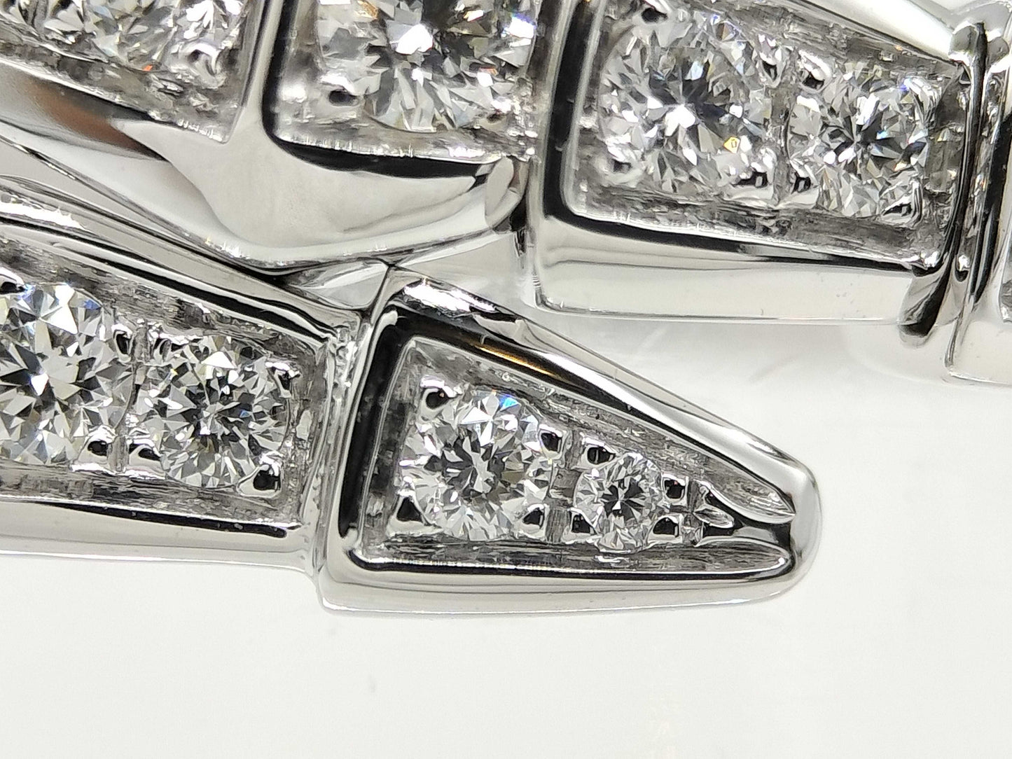 BVLGARI Serpenti Viper S Full Diamond WG Au750 5.8g Ring