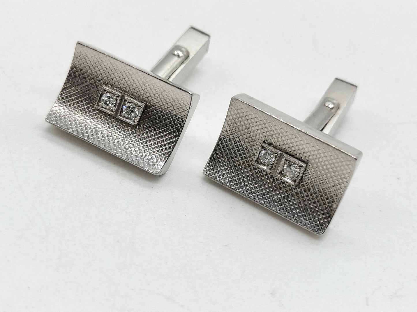3-piece diamond PT900/PT850 23.1g Tie pin / cuff