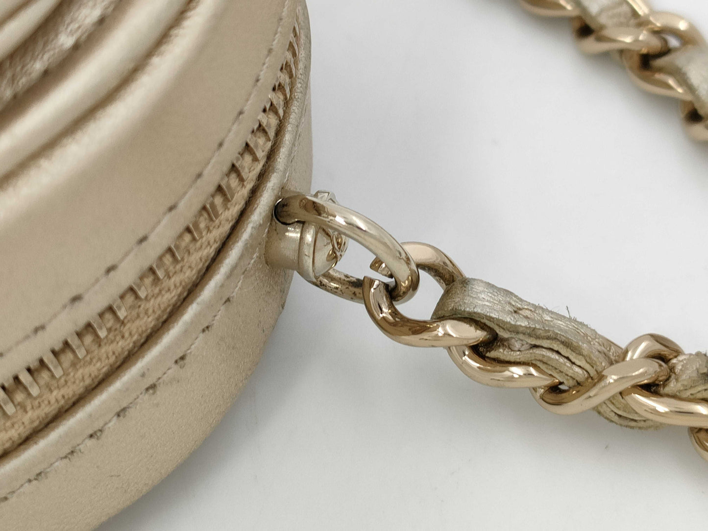 CHANEL Lambskin Matelasse Heart Chain Shoulder Bag