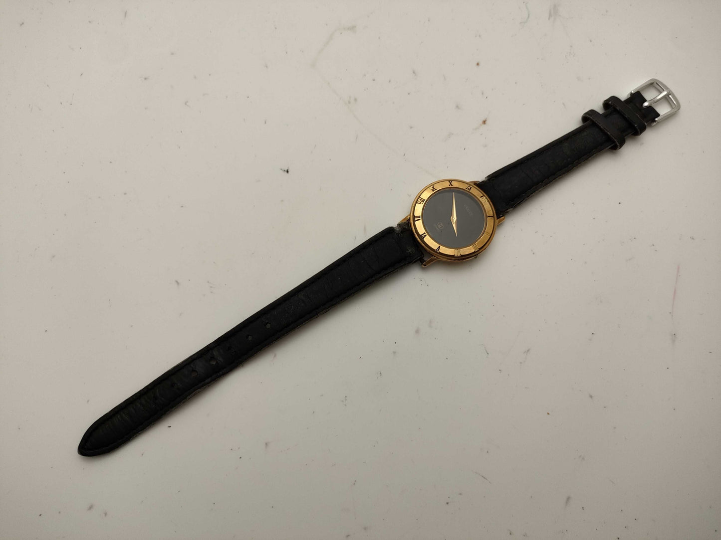 GUCCI 3000L Unworked Women's Watch