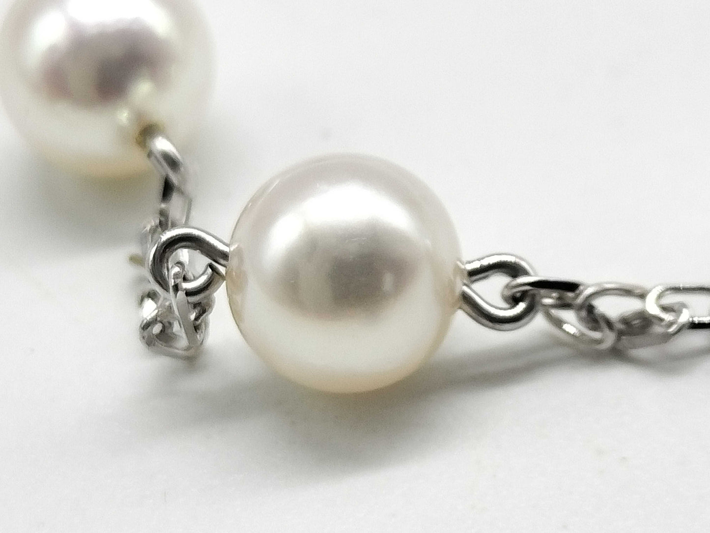 MIKIMOTO Pearl Bracelet/Bangle, Approx. 5.2mm Diameter, 18K Gold, 2.8g