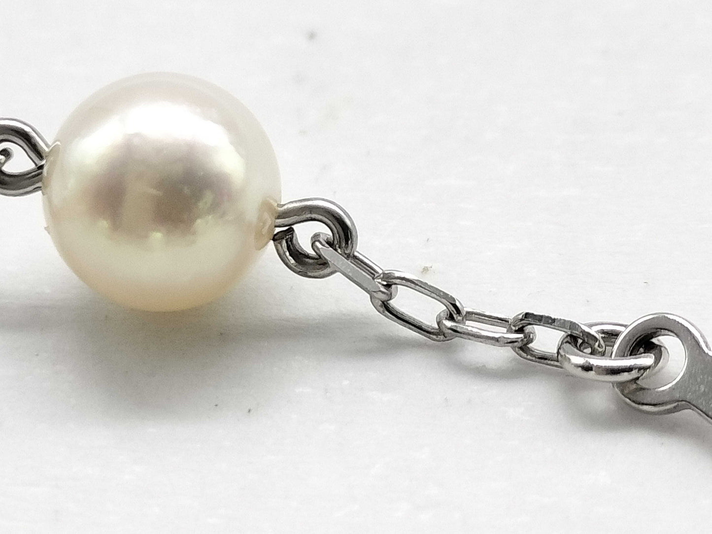 MIKIMOTO Pearl Bracelet/Bangle, Approx. 5.2mm Diameter, 18K Gold, 2.8g
