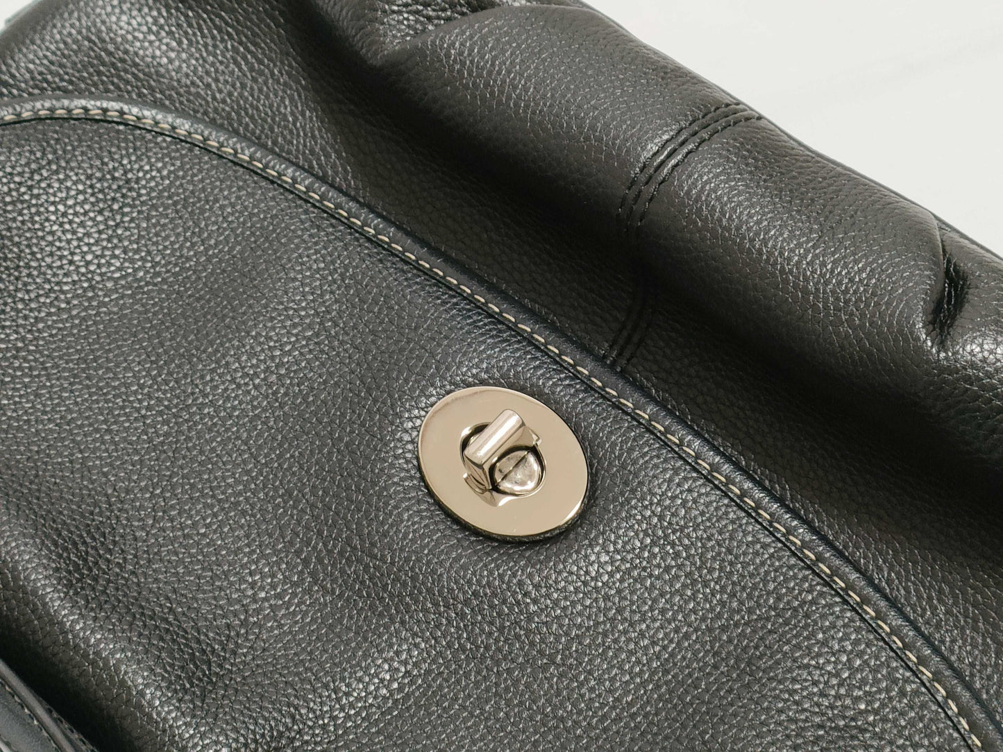 COACH F36675 / F15170 Shoulder Bag