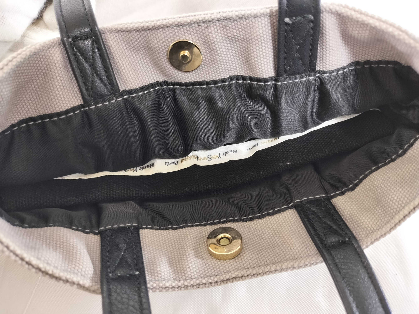 Yves Saint Laurent YSL/Ferragamo/Bag and Pouch Set Tote Bag