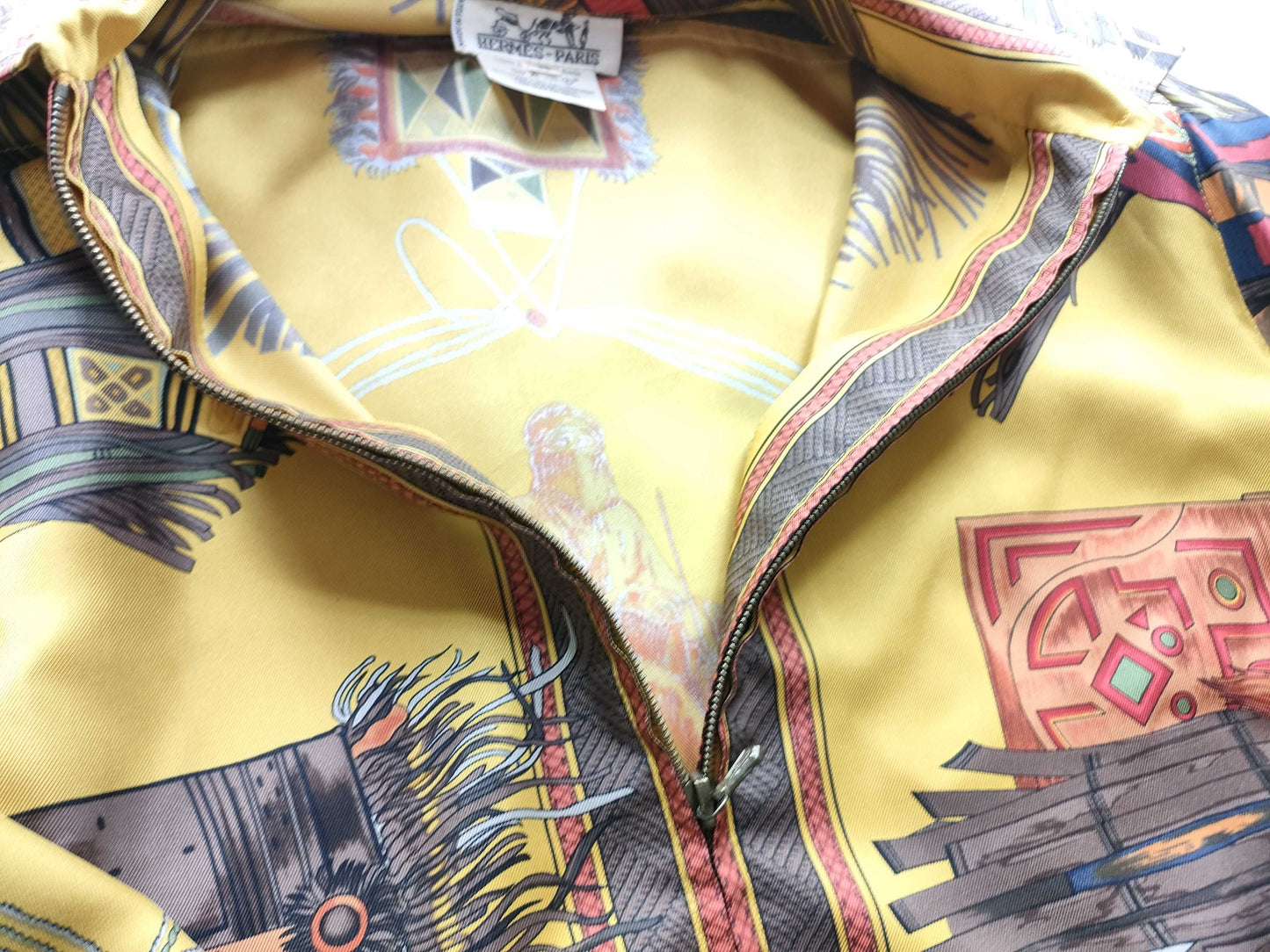 (10462_0075) HERMES Margiella CUIRS DU DESERT Silk Zip Jacket Top