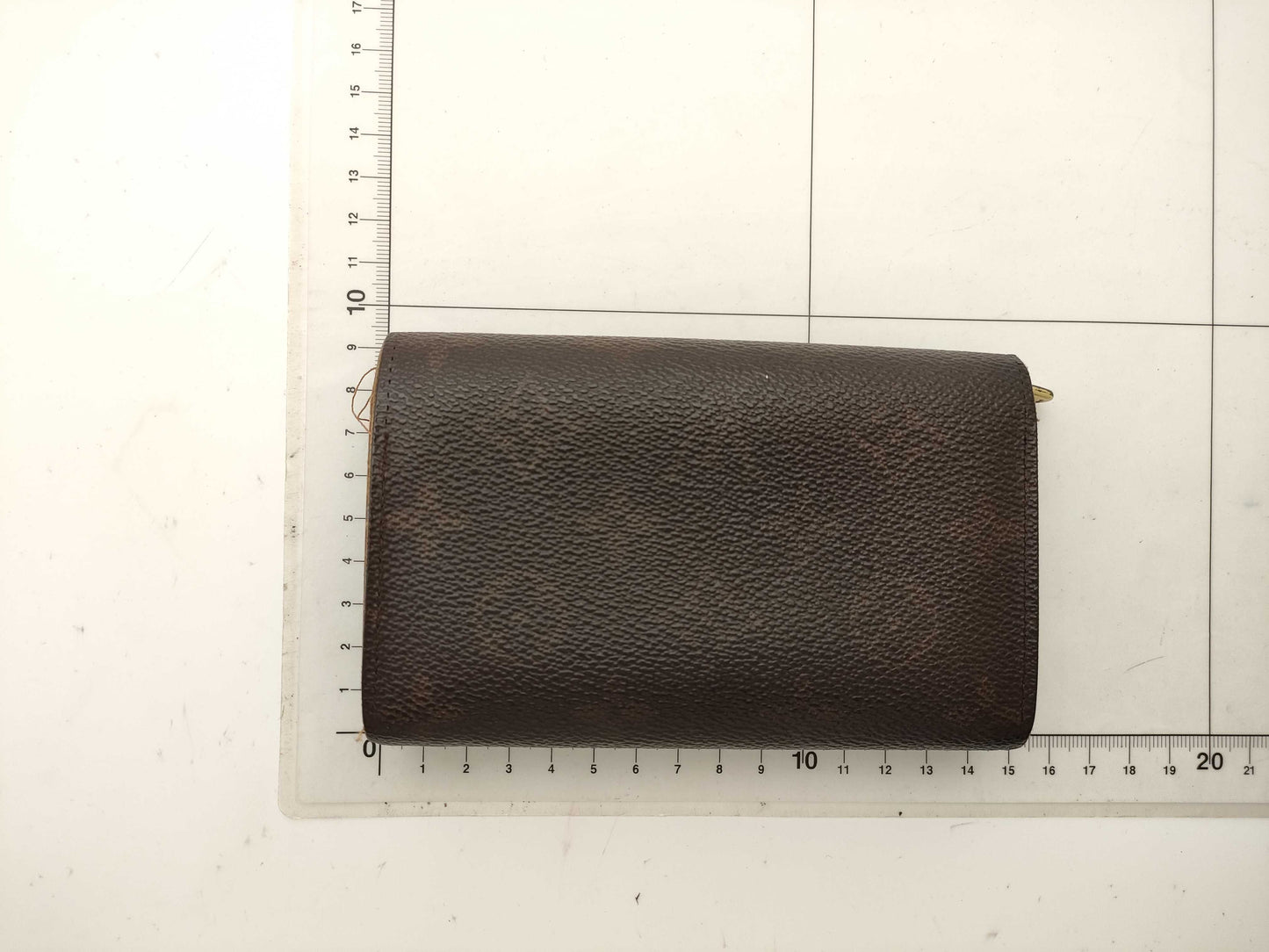 LOUIS VUITTON Tresor Wallet