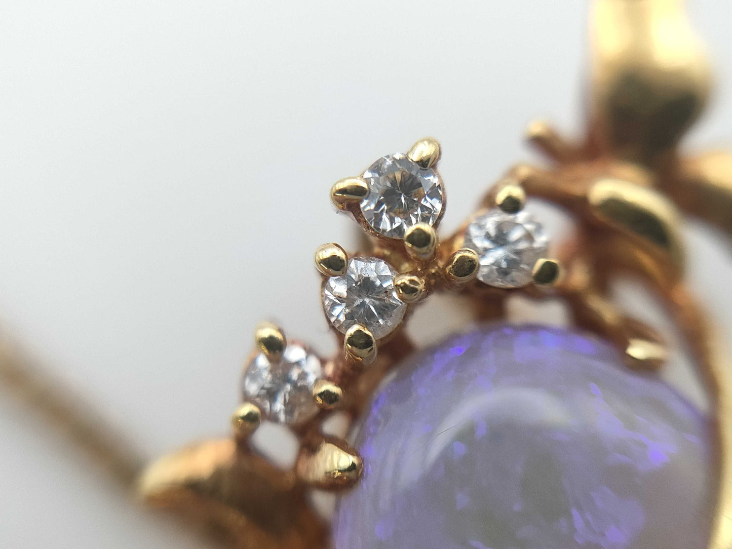 Opal and Diamond Necklace, 18K Gold, 5.9g