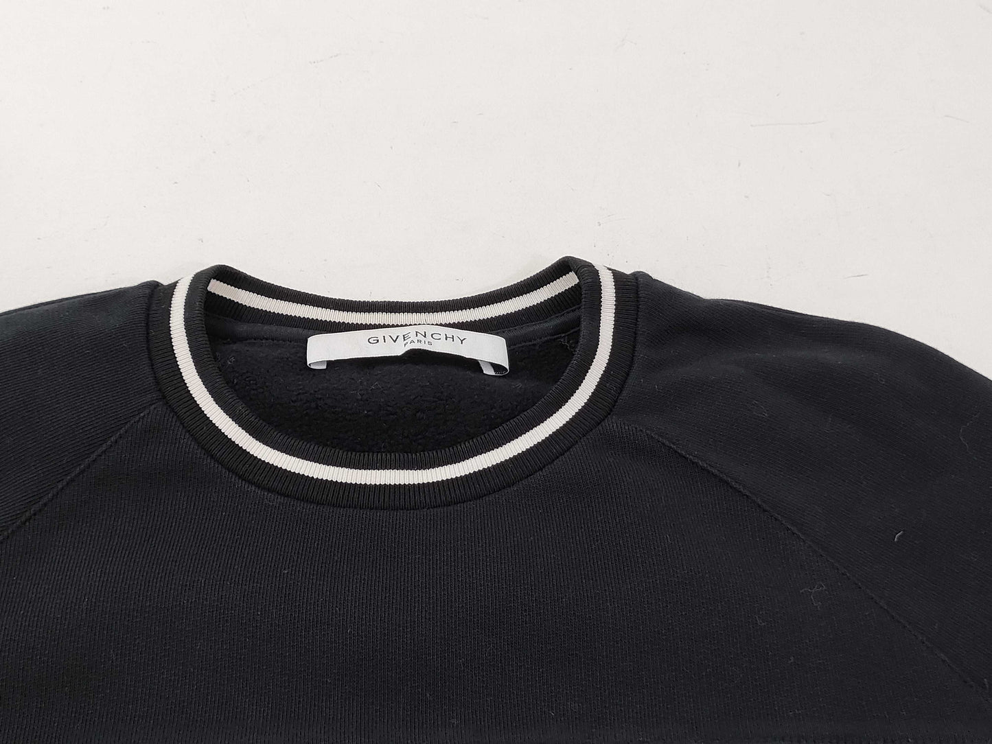 GIVENCHY Long Sleeve Sweatshirt Top