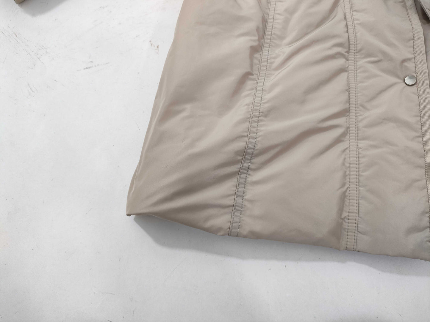 Aquascutum / Hooded Down Coat / Beige Coat