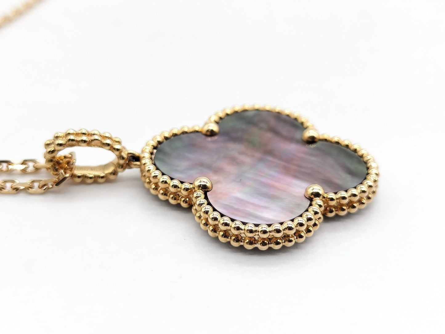 Van Cleef & Arpels Magic Alhambra Mother of Pearl Necklace in PG and Au750, 16.0g
