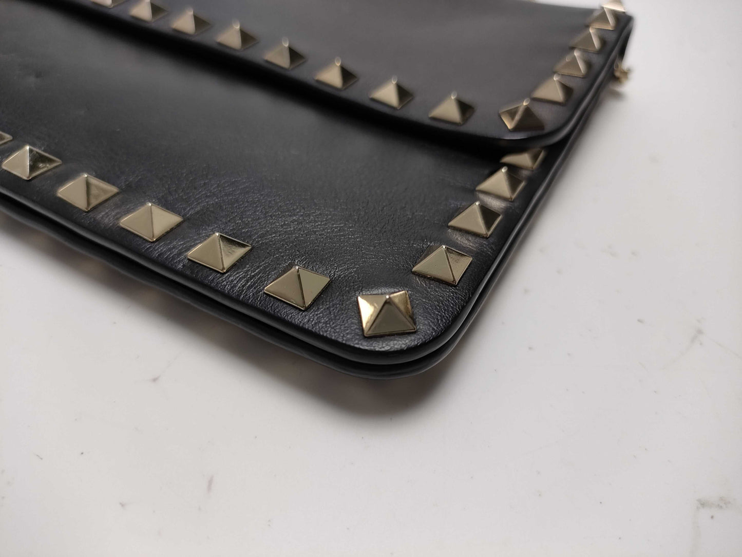 Valentino Garavani Chain Bag Shoulder Bag
