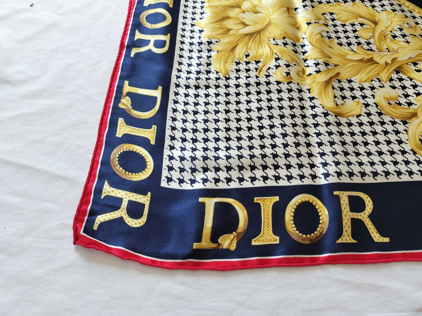 (10462_0349) Dior Floral Scarf