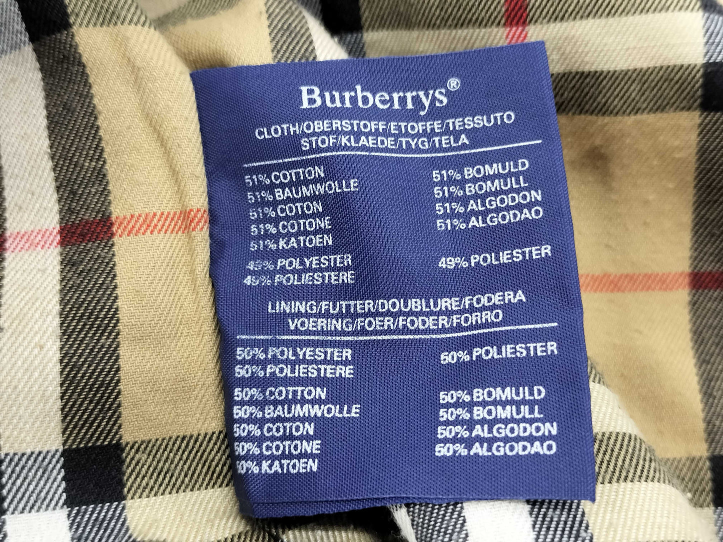 BURBERRY trench coat