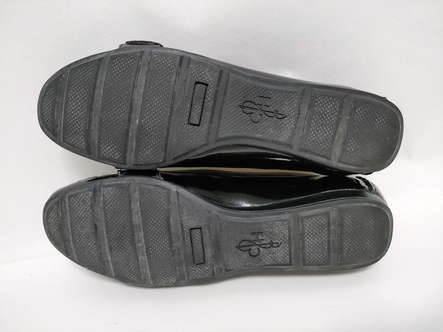 Cole Haan Enamel Gold Hardware Loafer Pumps
