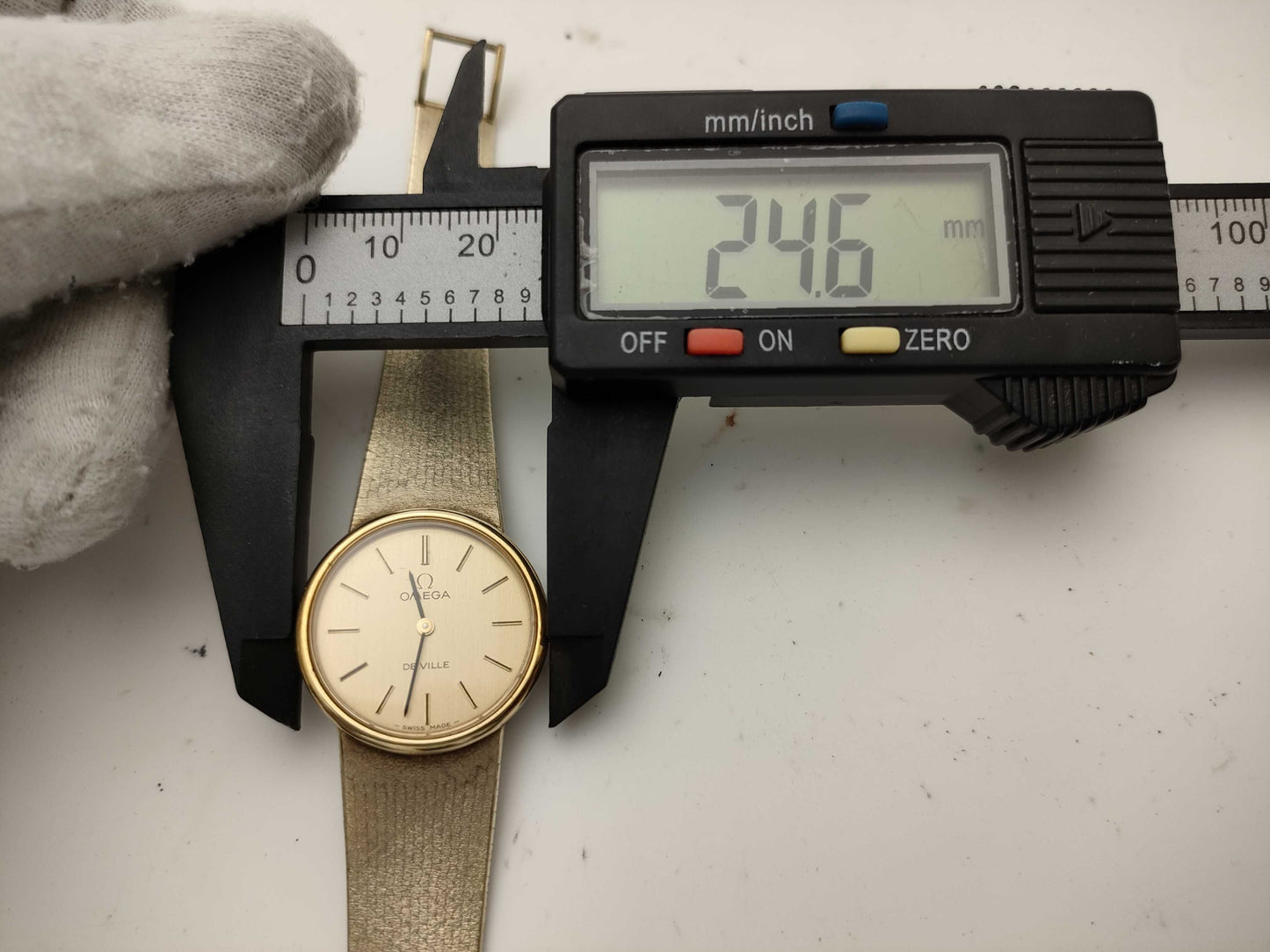 OMEGA De Ville Ladies' Watch/Boxed