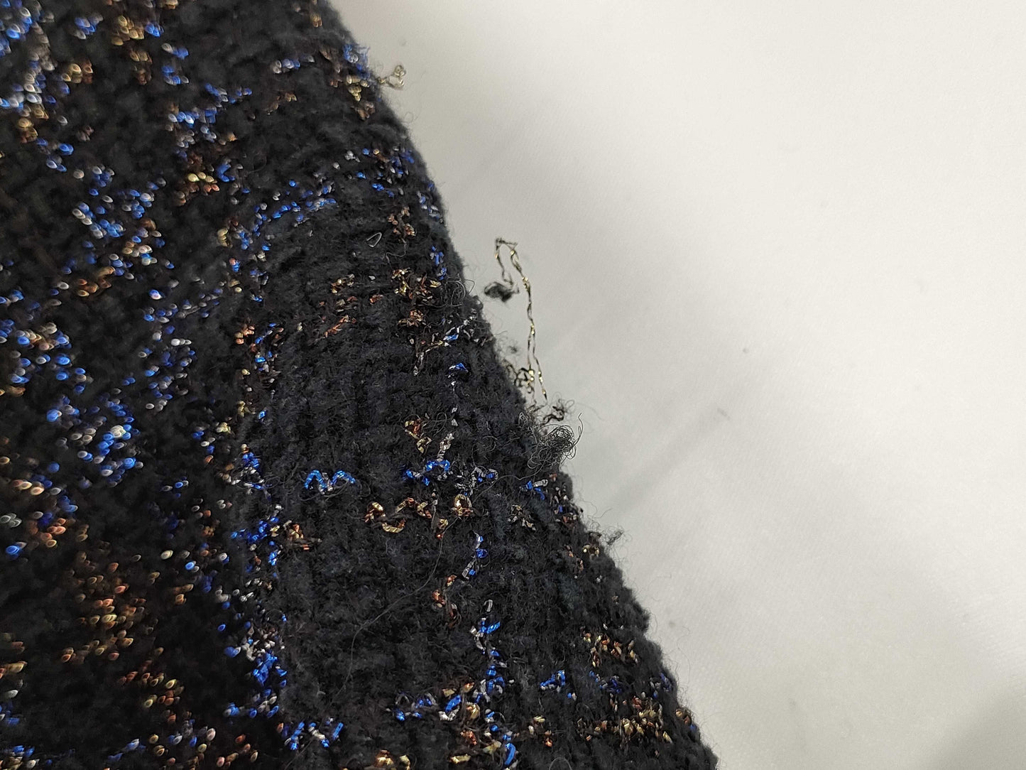 CHANEL Black and Blue Lame P71761 Tweed Jacket Size 34 Jacket