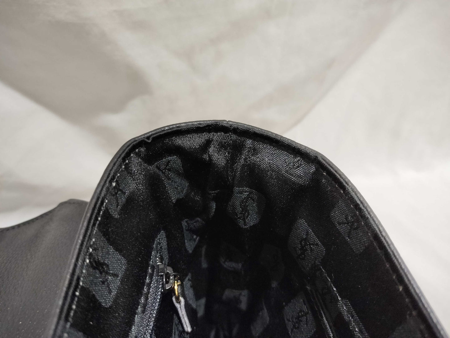 Yves Saint Laurent 2-way shoulder bag