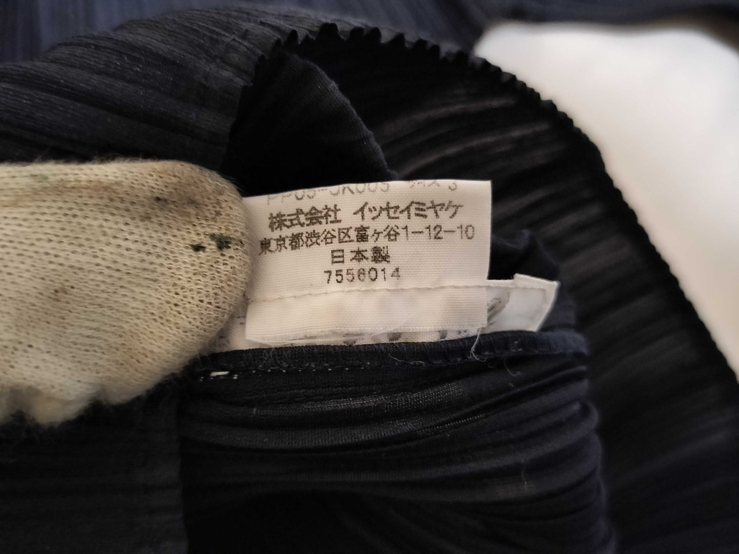ISSEY MIYAKE Pleats Please Top Navy Top
