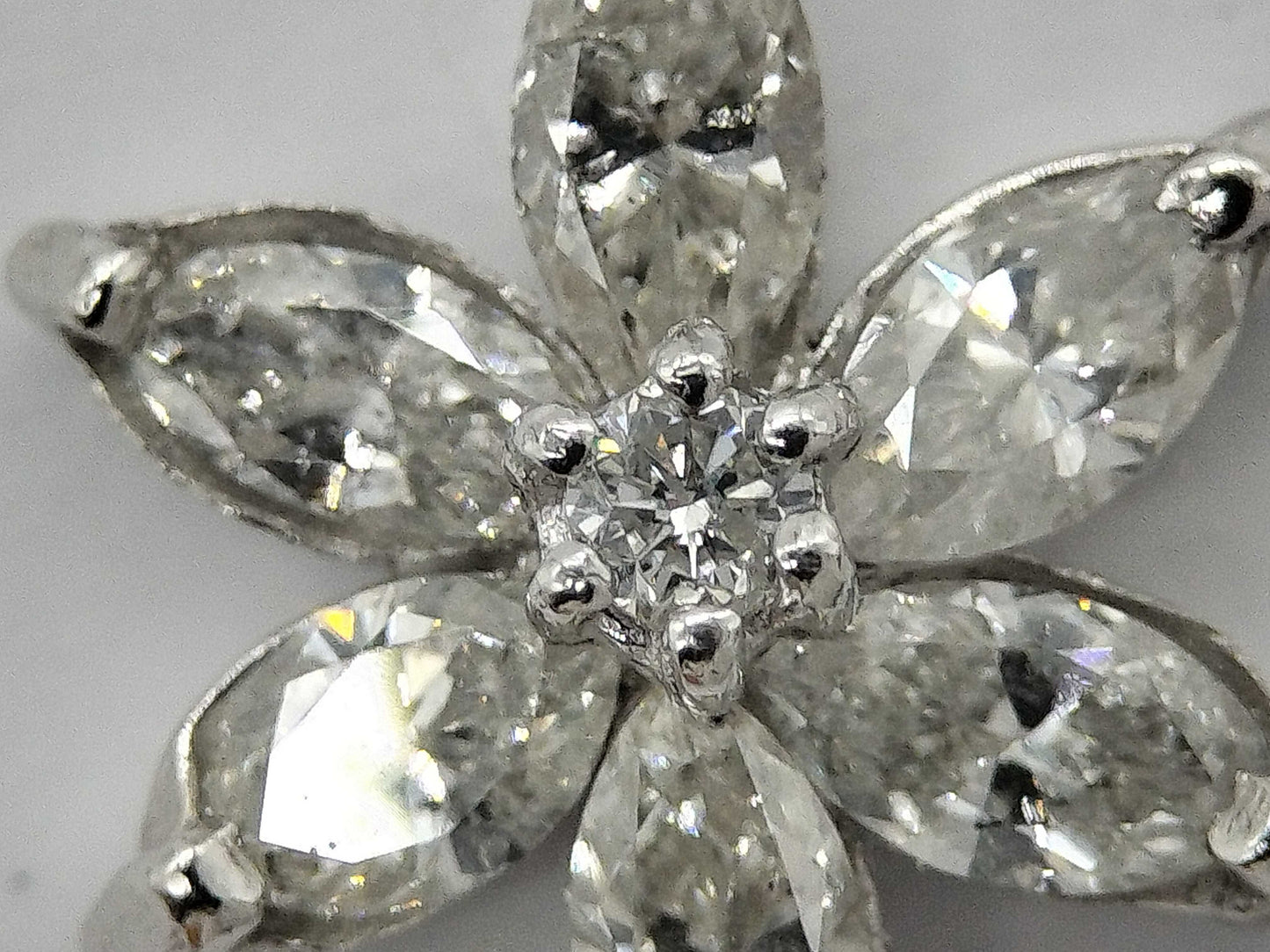 D1.00ct Pt900 2.3g Pendant Top