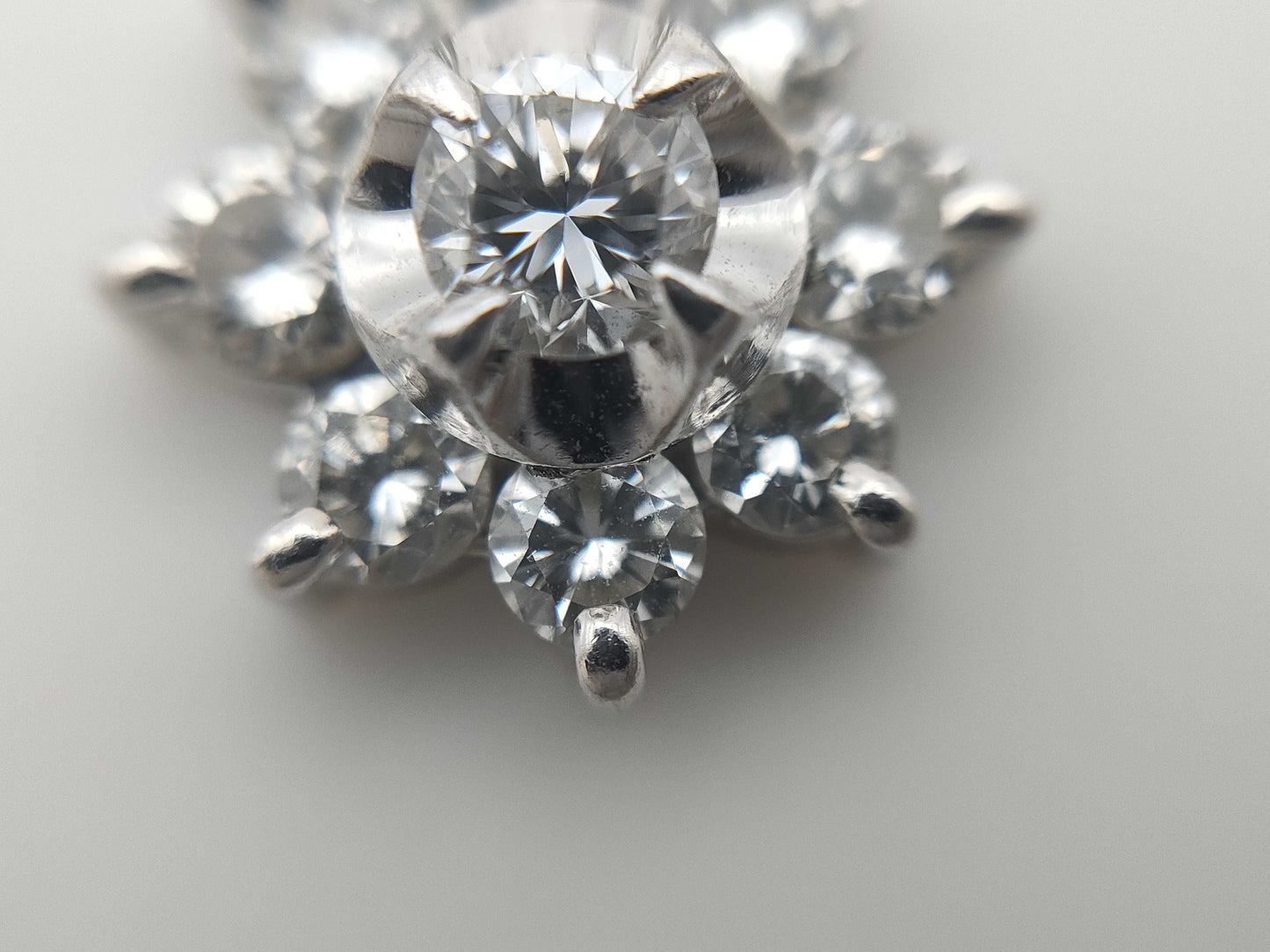 D0.53ct Pt850 2.1g Pendant Top