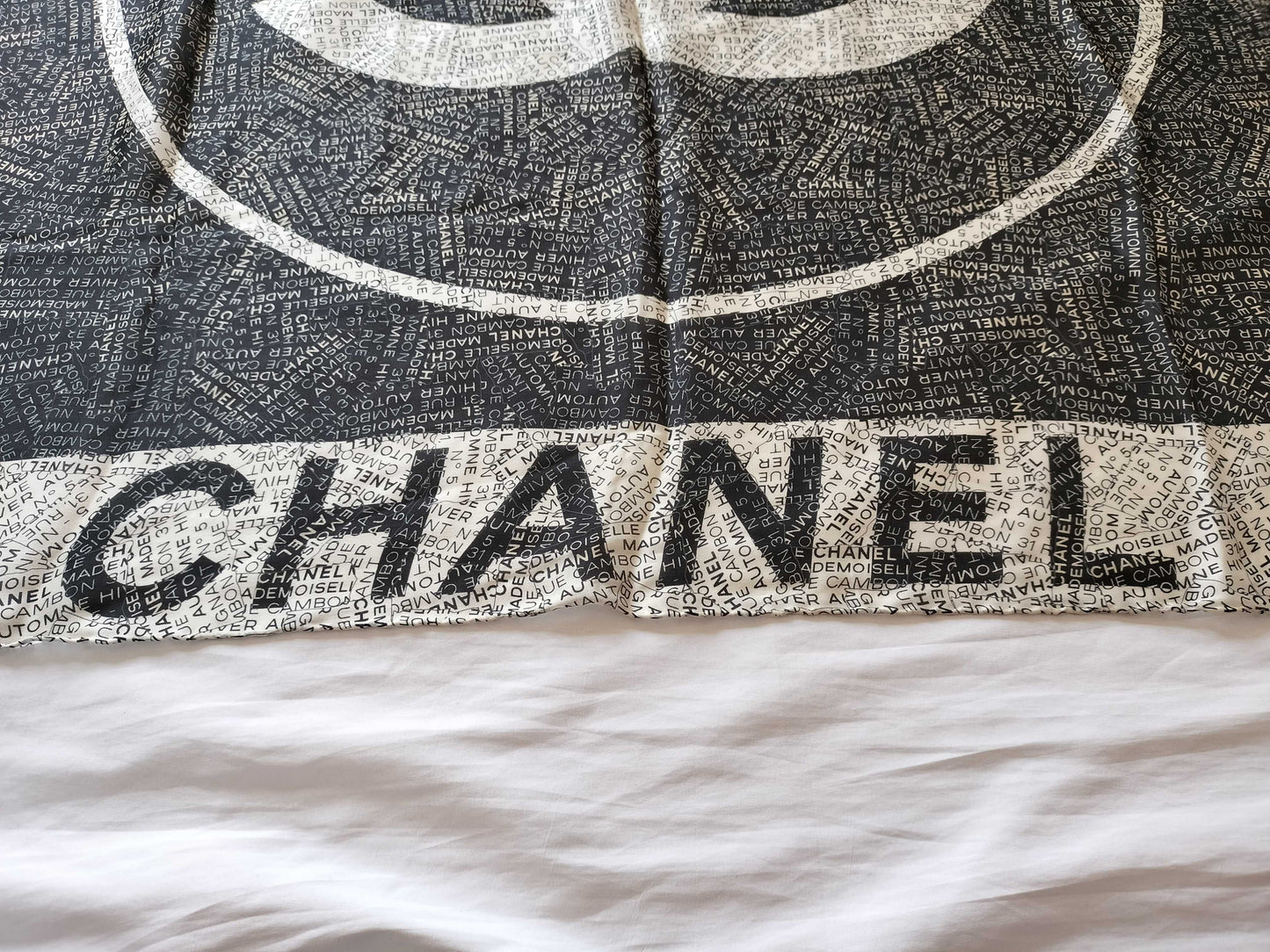 (10462_0142) CHANEL Cocomark Cocomark Logo Monochrome Scarf