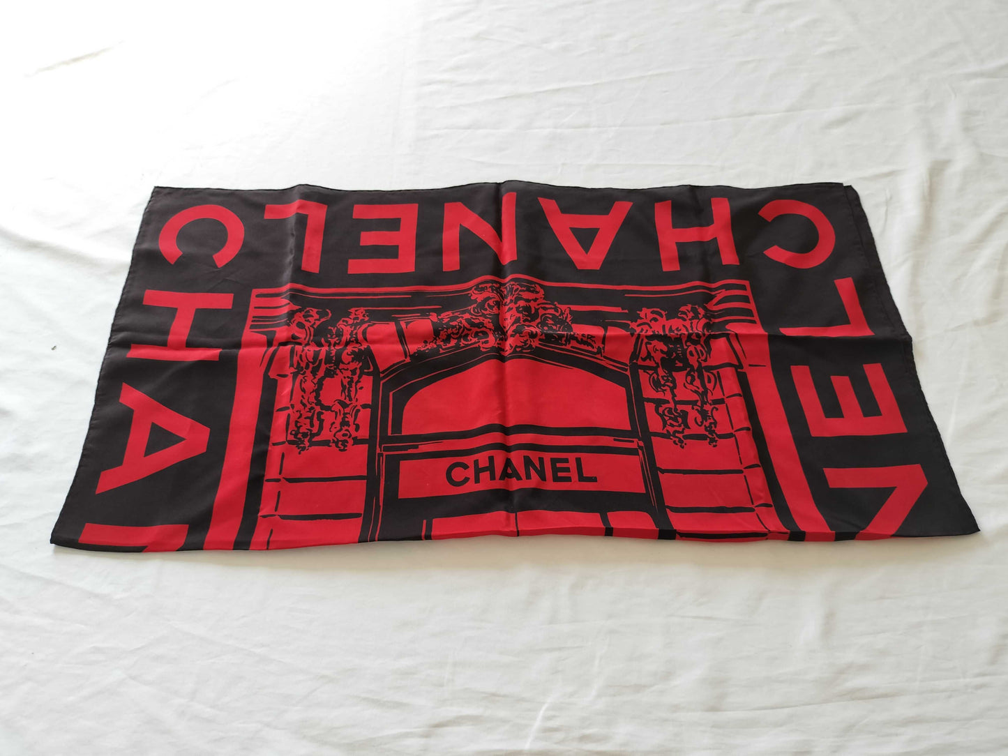 (10462_0143) CHANEL Logo Door Large Format No Tag Scarf