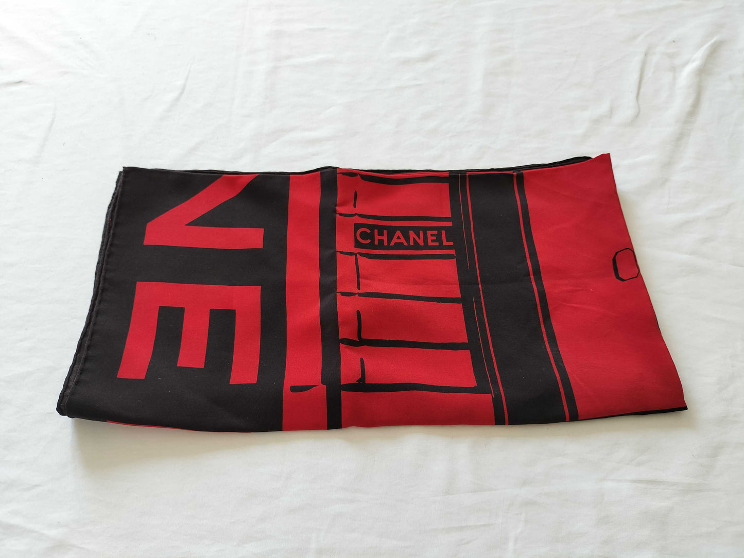 (10462_0143) CHANEL Logo Door Large Format No Tag Scarf