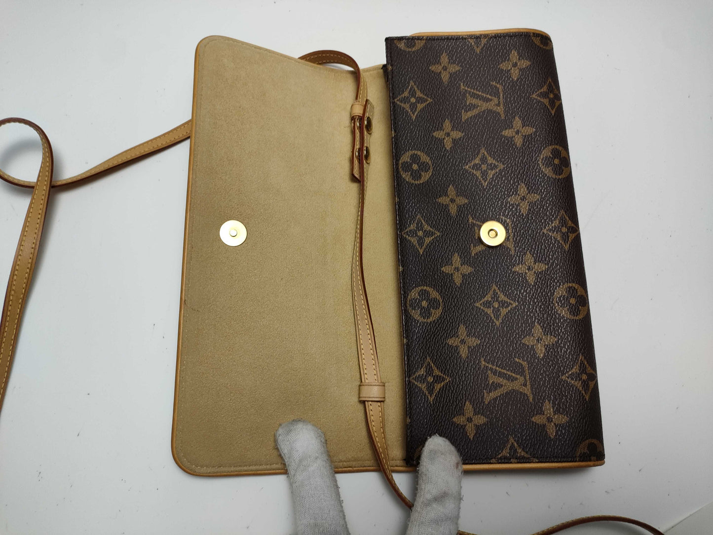 LOUIS VUITTON Monogram M51855 Pochette Florentine Shoulder Bag