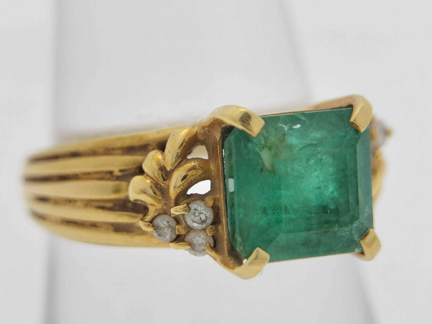 E2.51ct D0.08ct 750 4.8g Ring