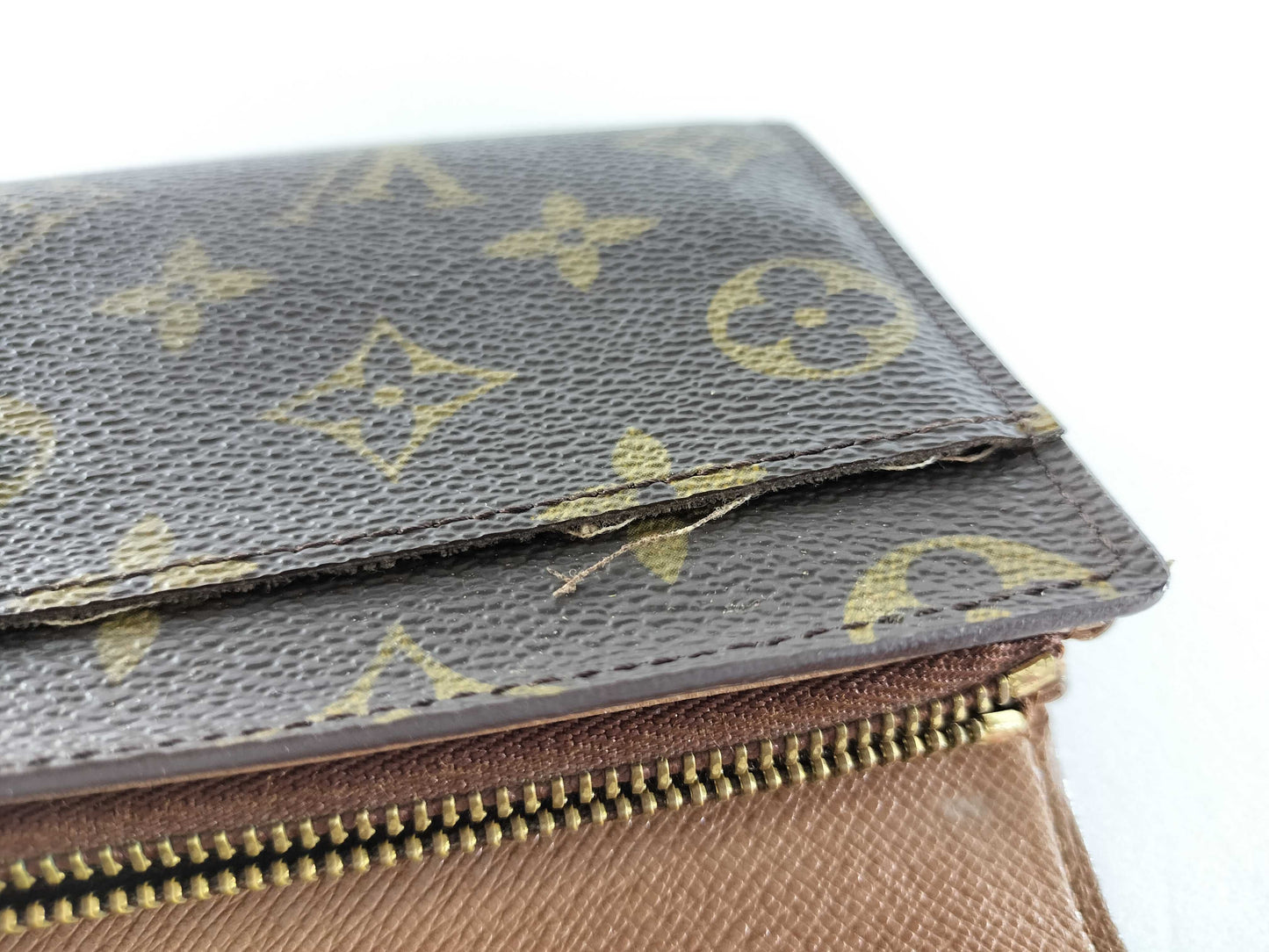 LOUIS VUITTON Monogram Portefeuille Sarah Wallet