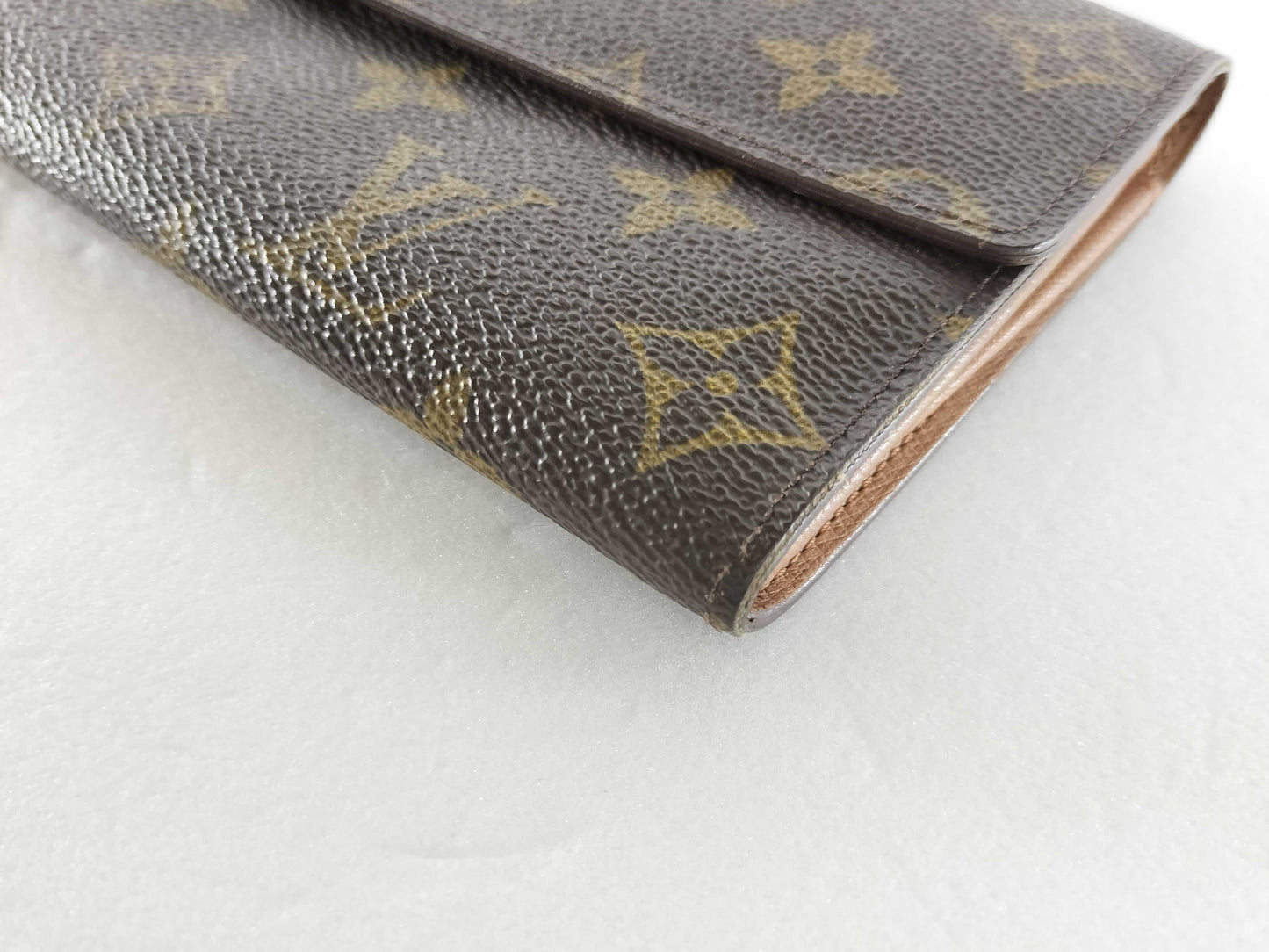 LOUIS VUITTON Monogram Portefeuille Sarah Wallet