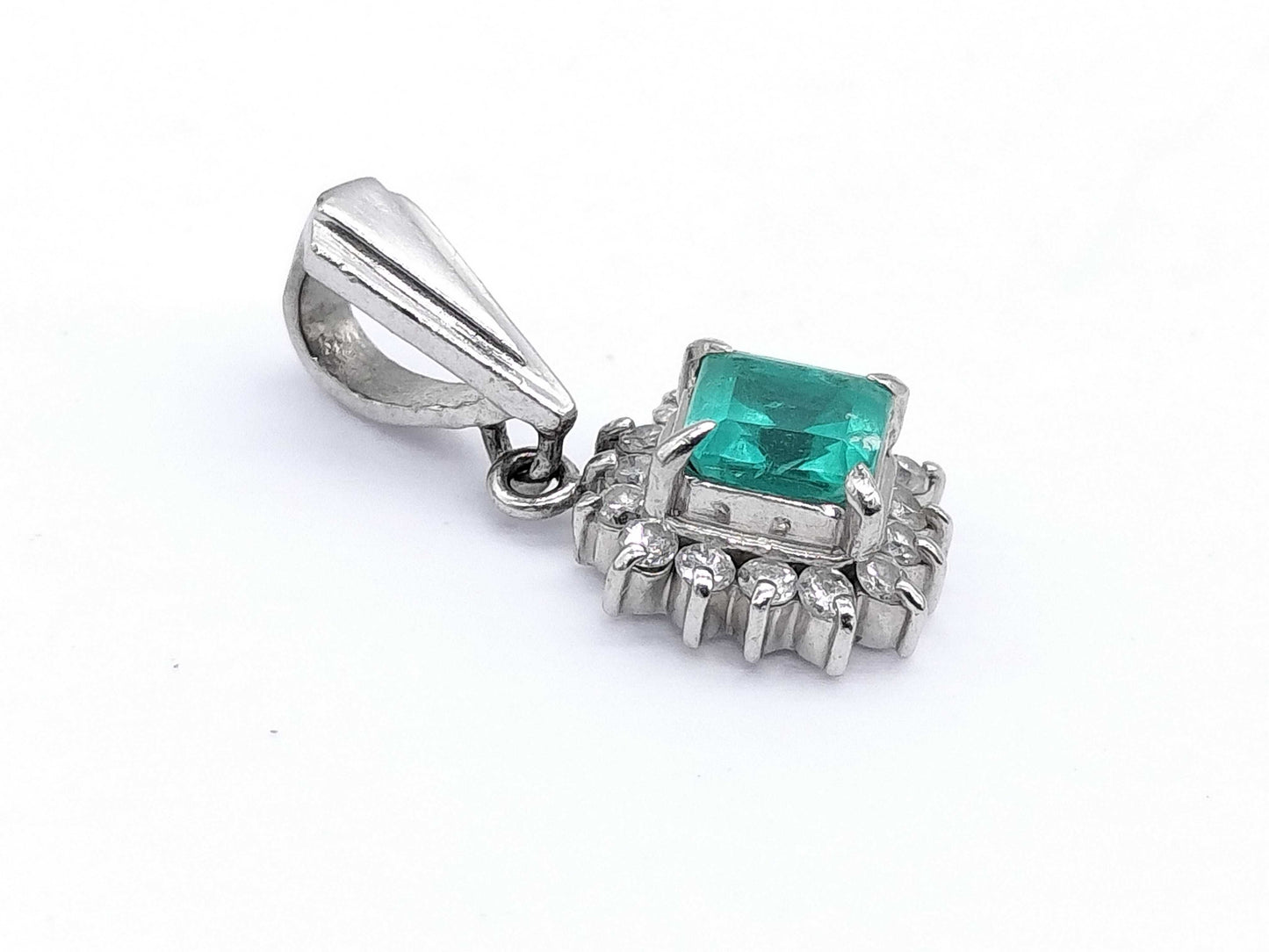 E0.30ct D0.12ct Pt900 1.3g Pendant Top