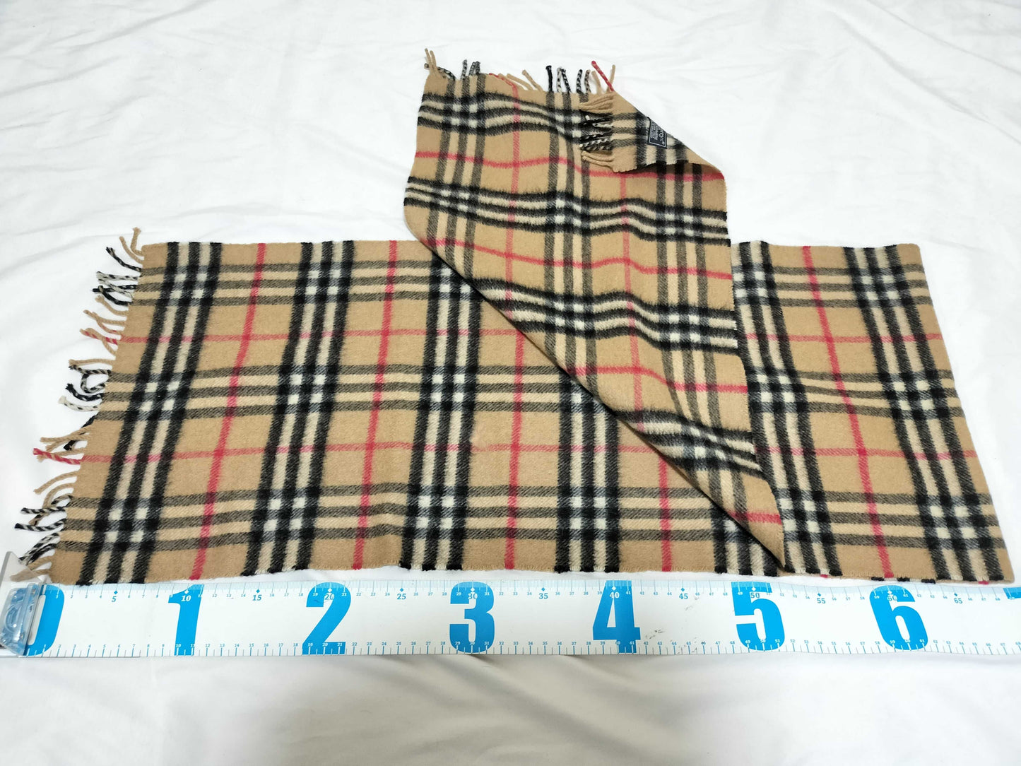 BURBERRY scarf *1 piece / Cartier and other scarves *4 pieces