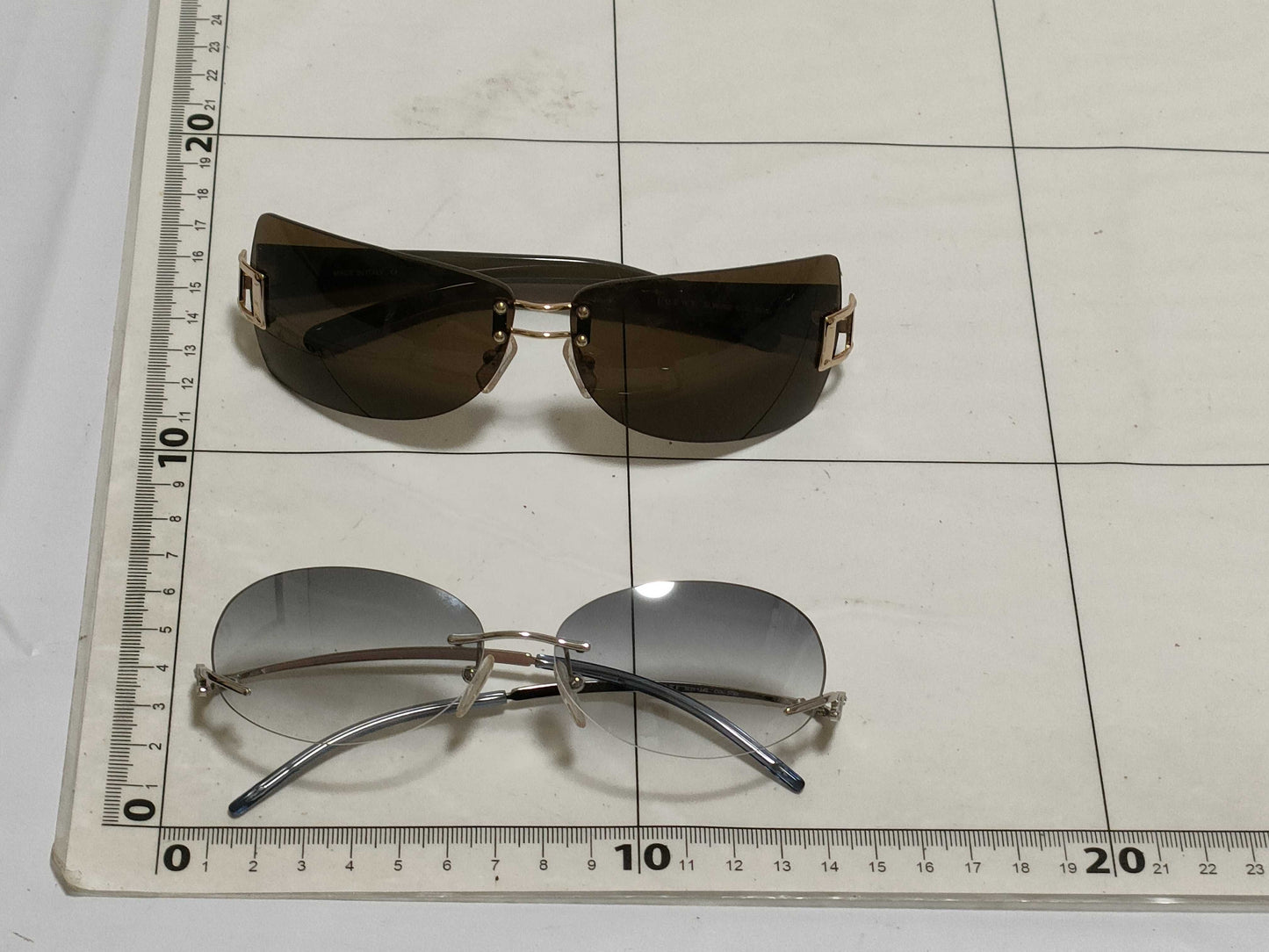 LOEWE 2-piece set of sunglasses and glasses