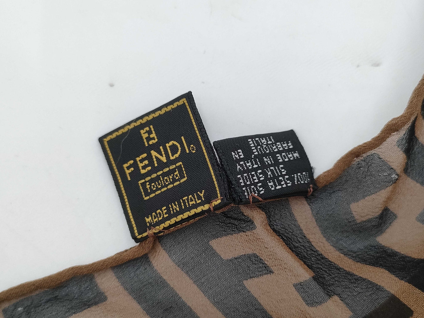 (10462_0261) FENDI Zucca Brown Scarf