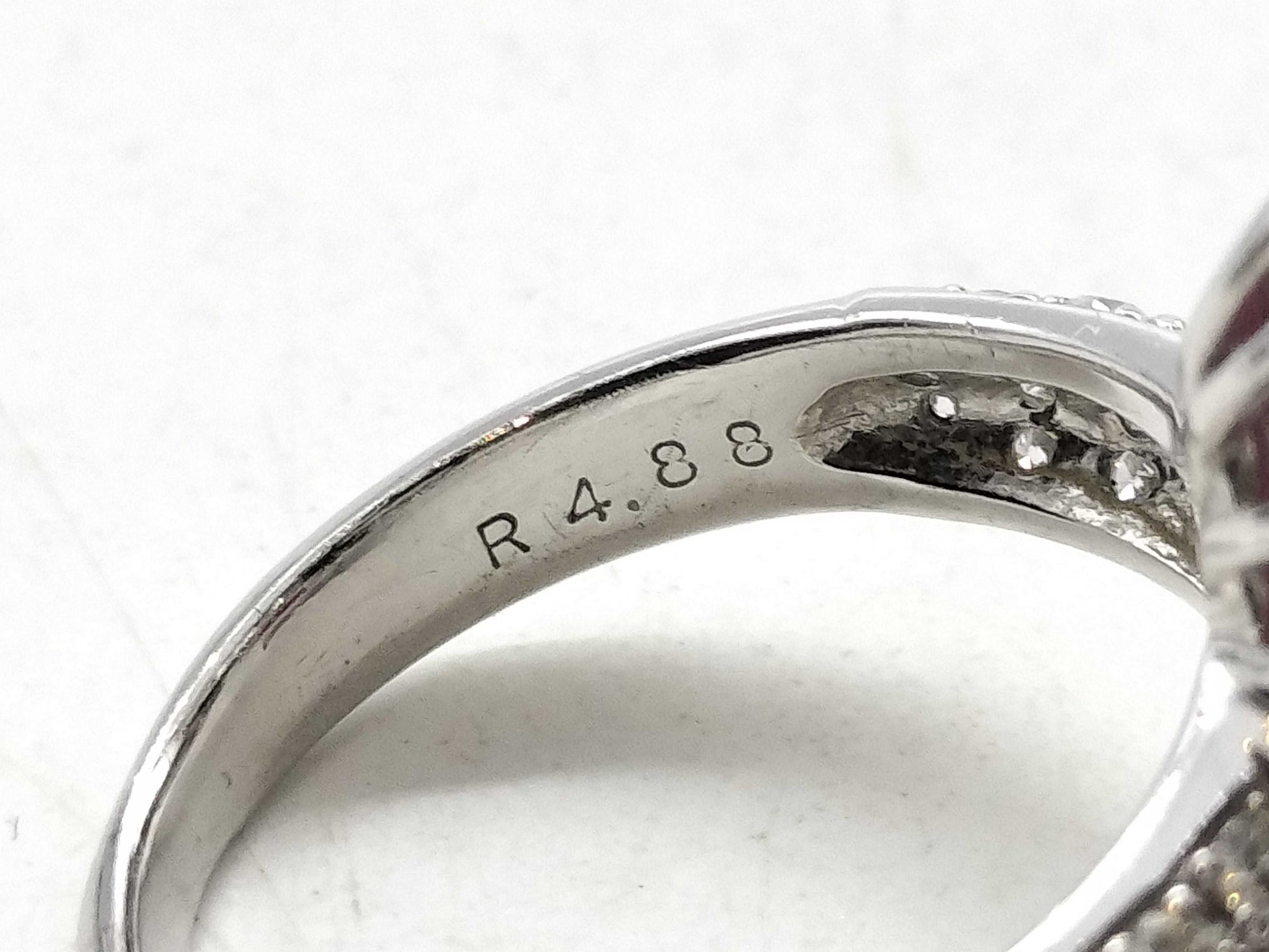 R4.88ct D1.05ct PT900 9.2g Ring
