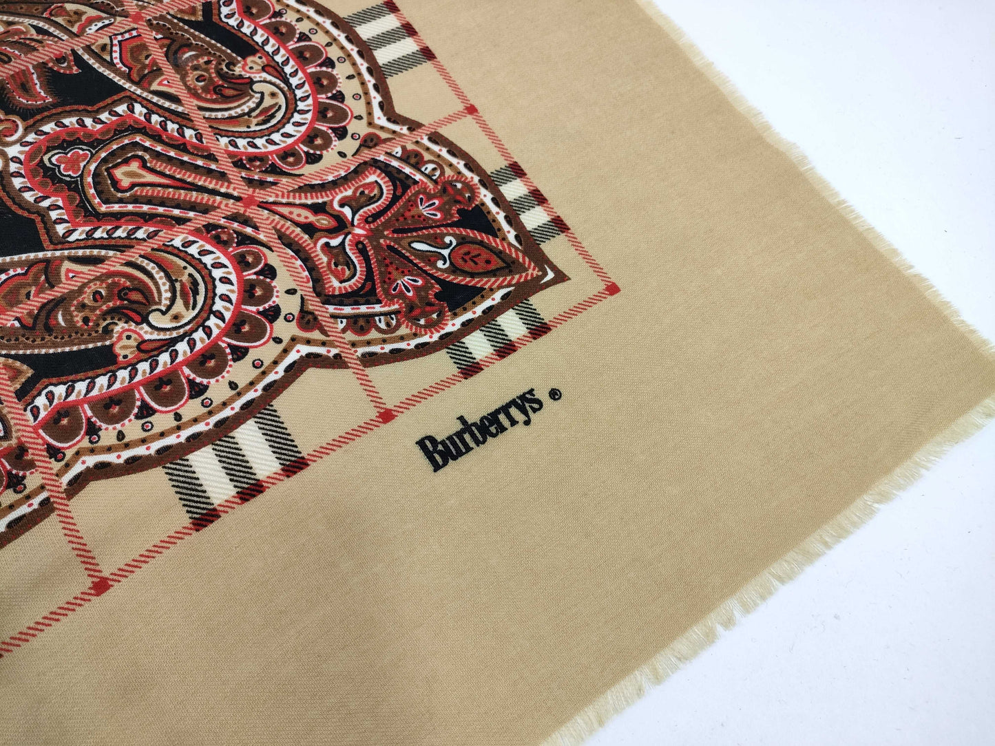 BURBERRY Scarf Beige Scarf