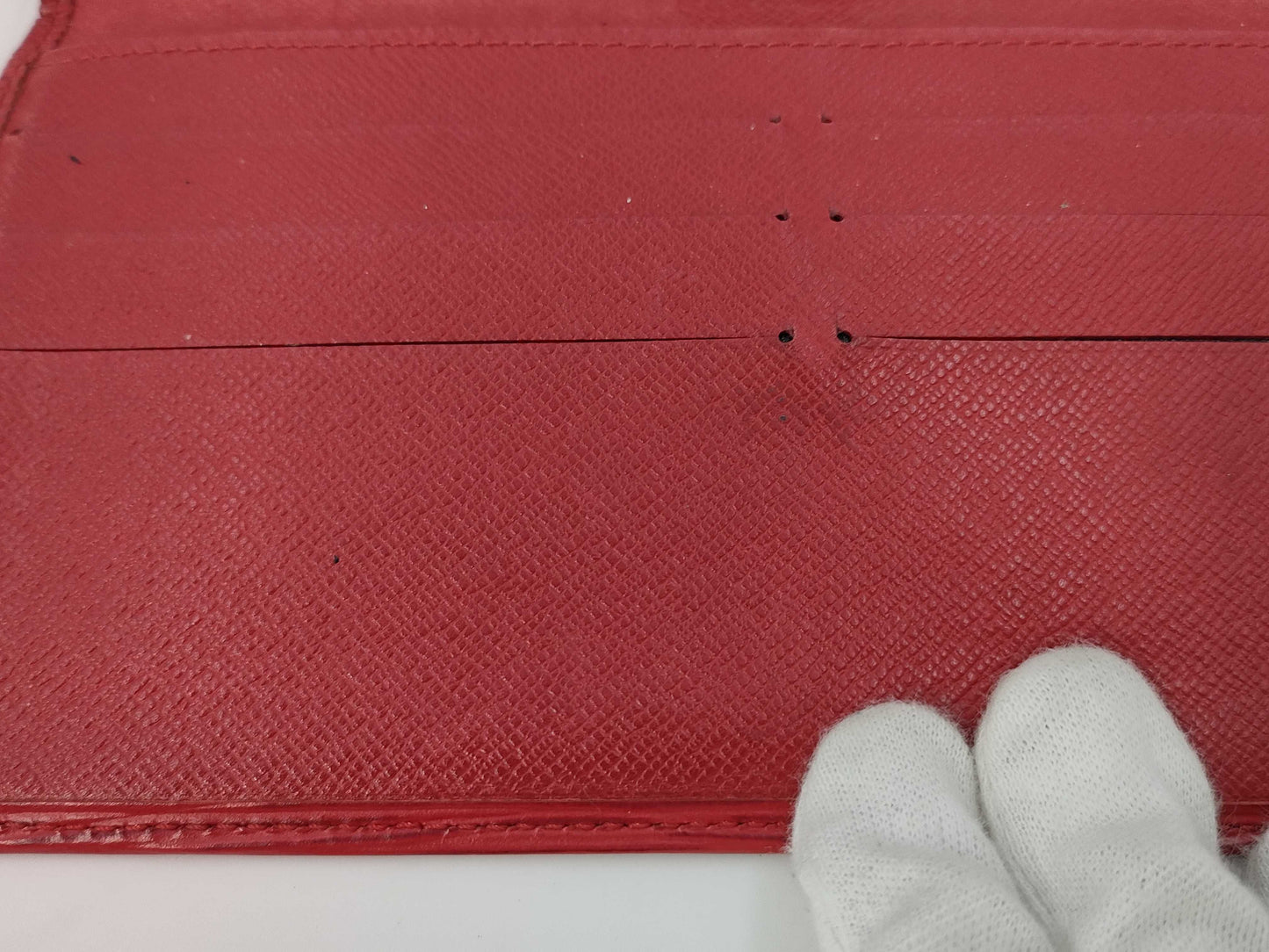 (10463_0019) LOUIS VUITTON Epi Wallet Wallet Wallet