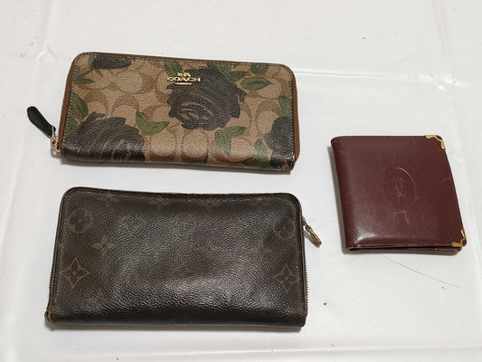 LOUIS VUITTON Louis Vuitton/Cartier/Coach 3-piece wallet set