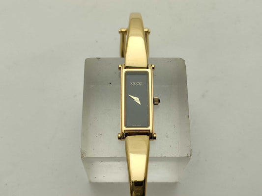 GUCCI 1500 L Black Dial Gold Women's Watch