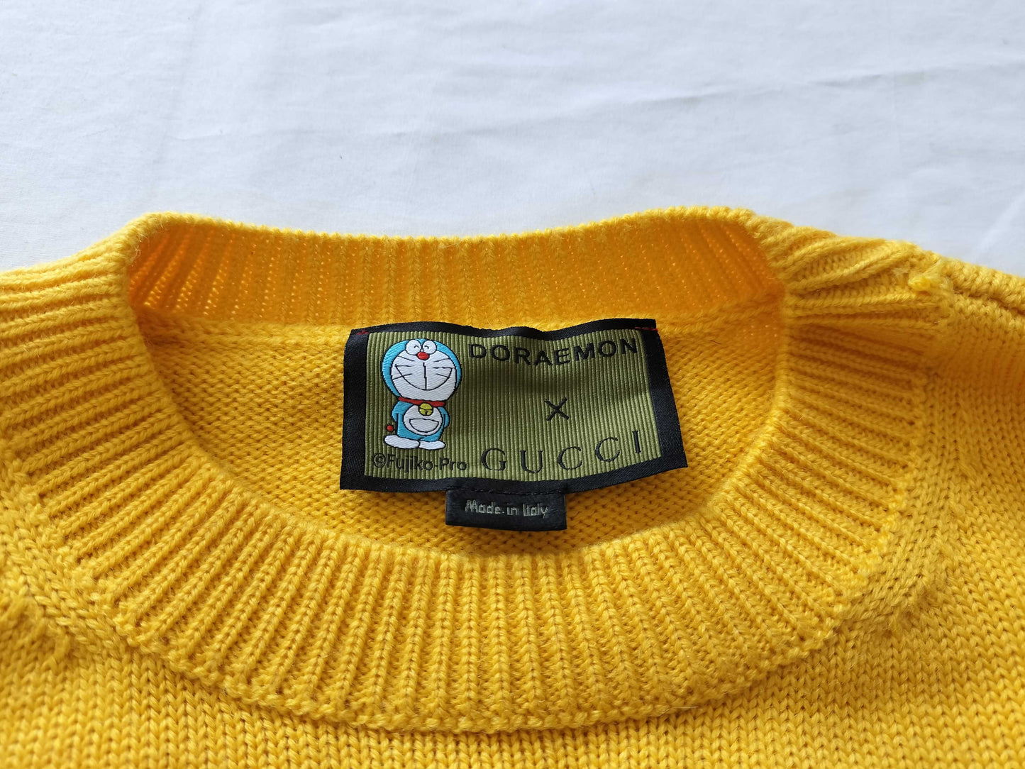 (10462_0162) GUCCI Doraemon Collaboration Knit Tops