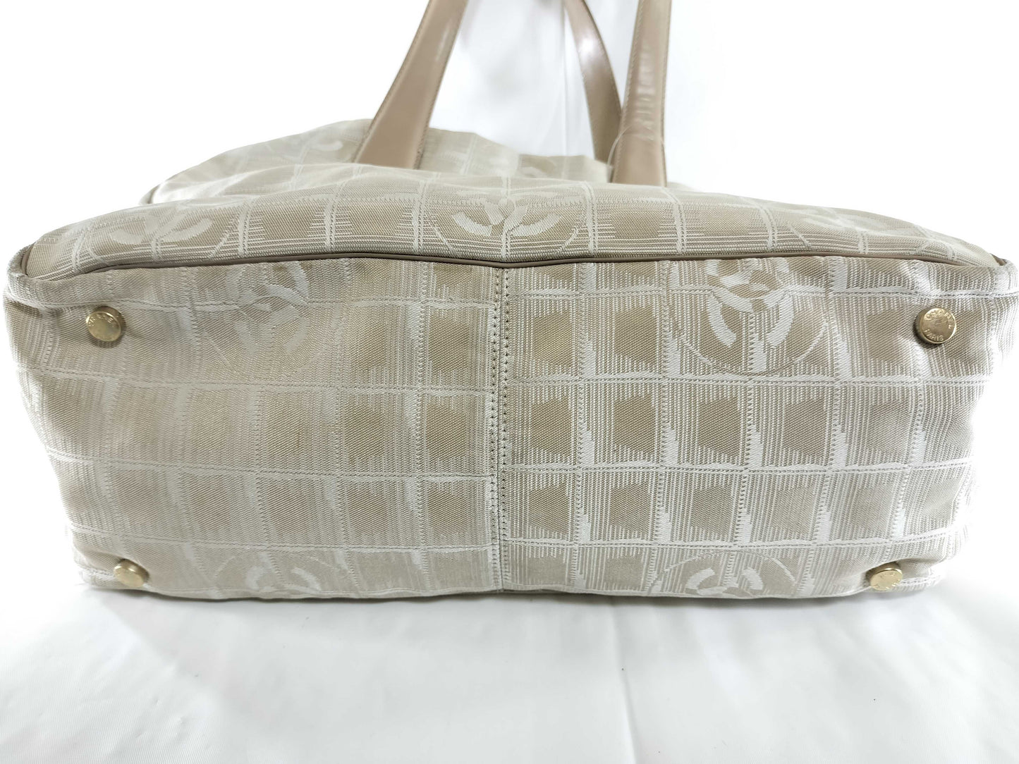 CHANEL New Travel Line Tote Bag