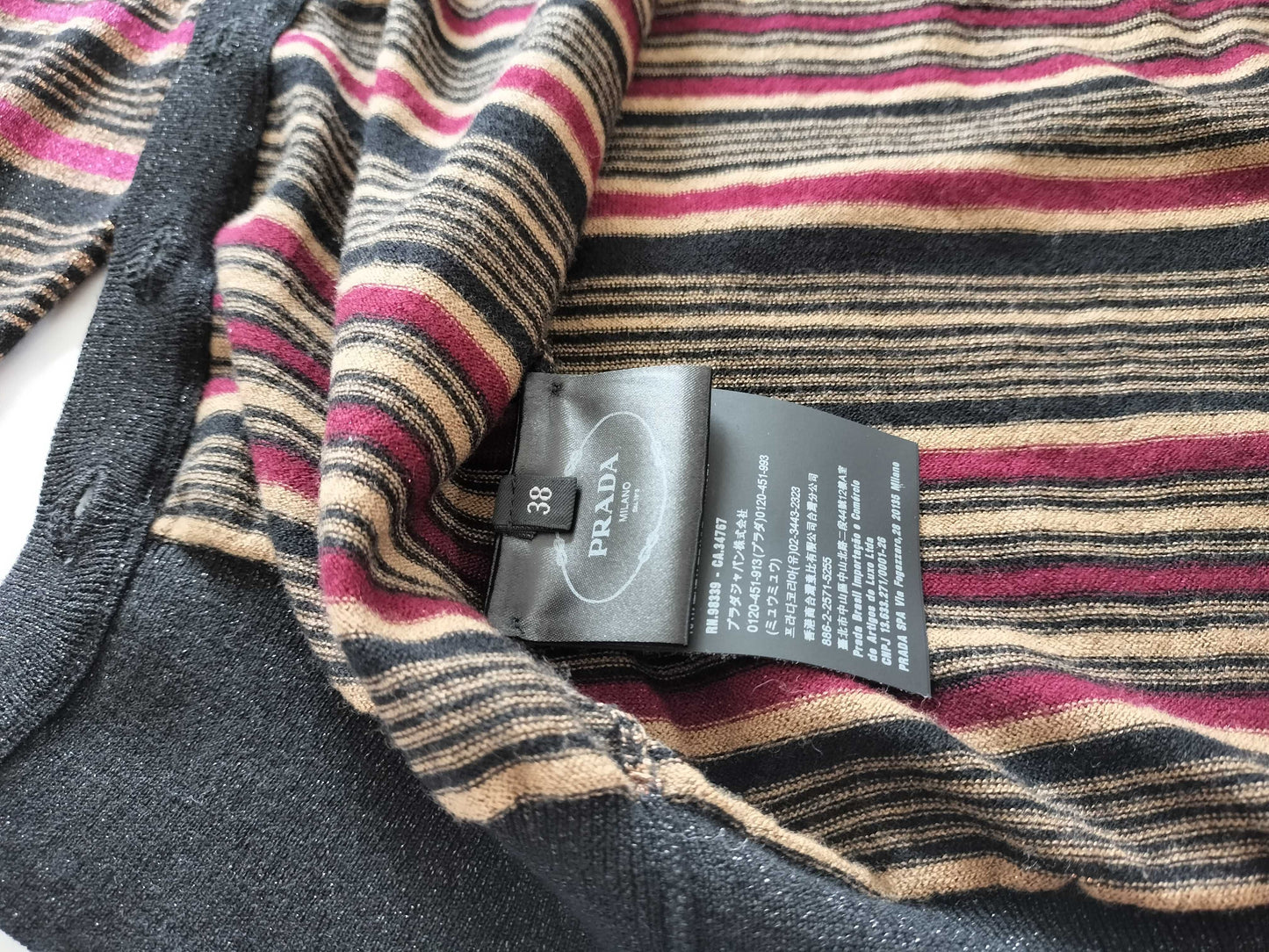 (10462_0249) PRADA Cardigan Tag Cardigan