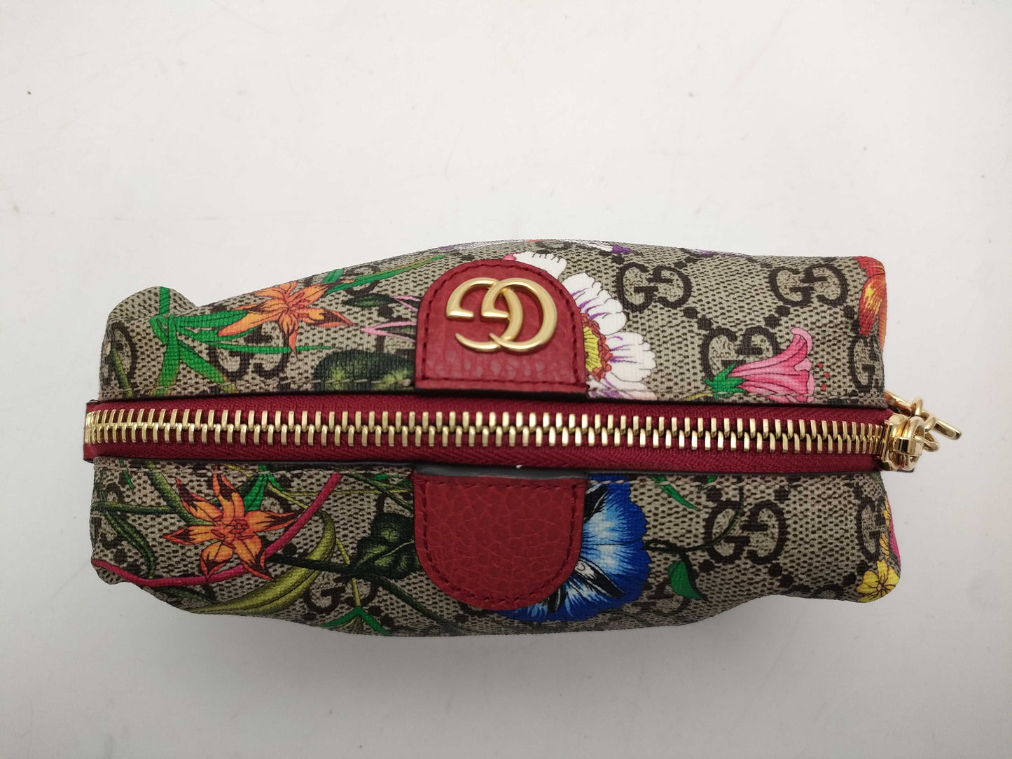 GUCCI GG Supreme GG Supreme Cosmetic Pouch 548394 Pouch