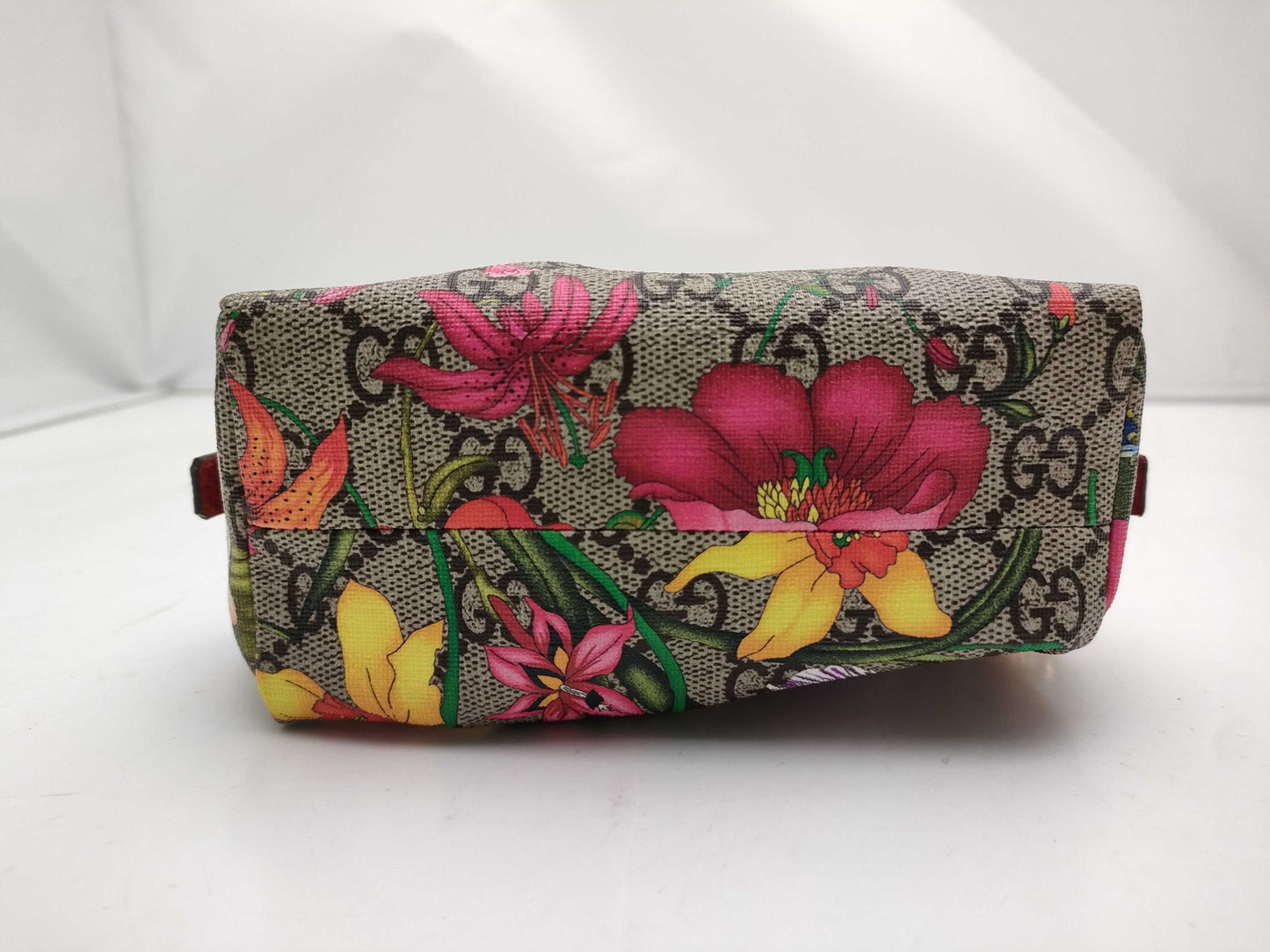 GUCCI GG Supreme GG Supreme Cosmetic Pouch 548394 Pouch