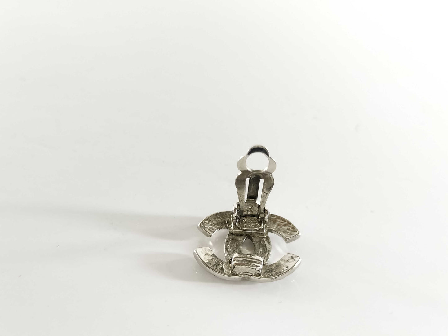 CHANEL Coco Mark Coco Mark 00A Single Clip-on Earring